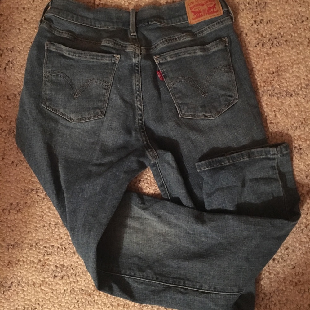 ORIGINAL LEVIS!! - Picture 2 of 2
